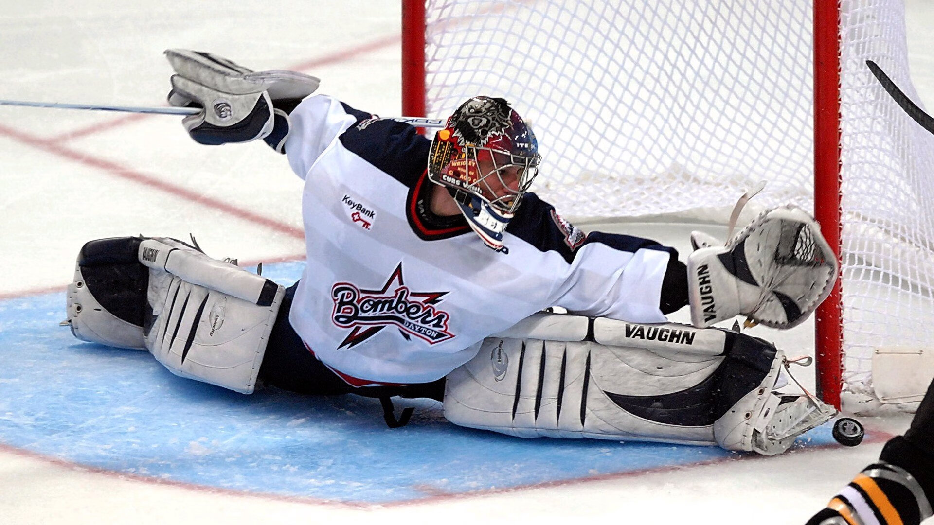 “滑轮赛:新兴选手以惊艳表现打破传统束缚”